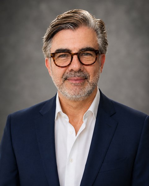 Immobilienmakler André Zahedi