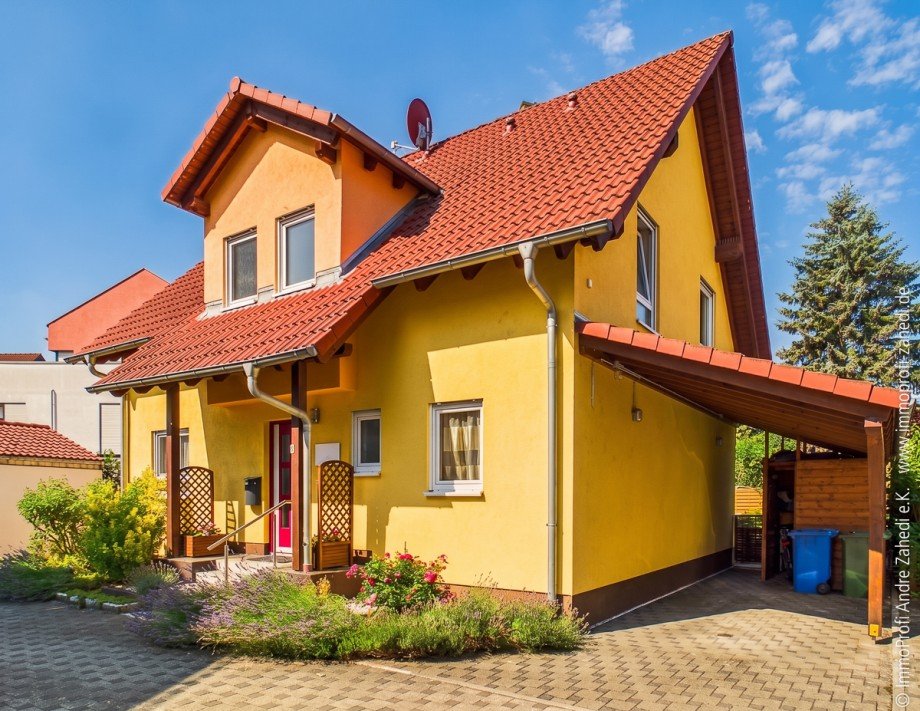 Freistehendes Einfamilienhaus mit Carport Einfamilienhaus Dieburg