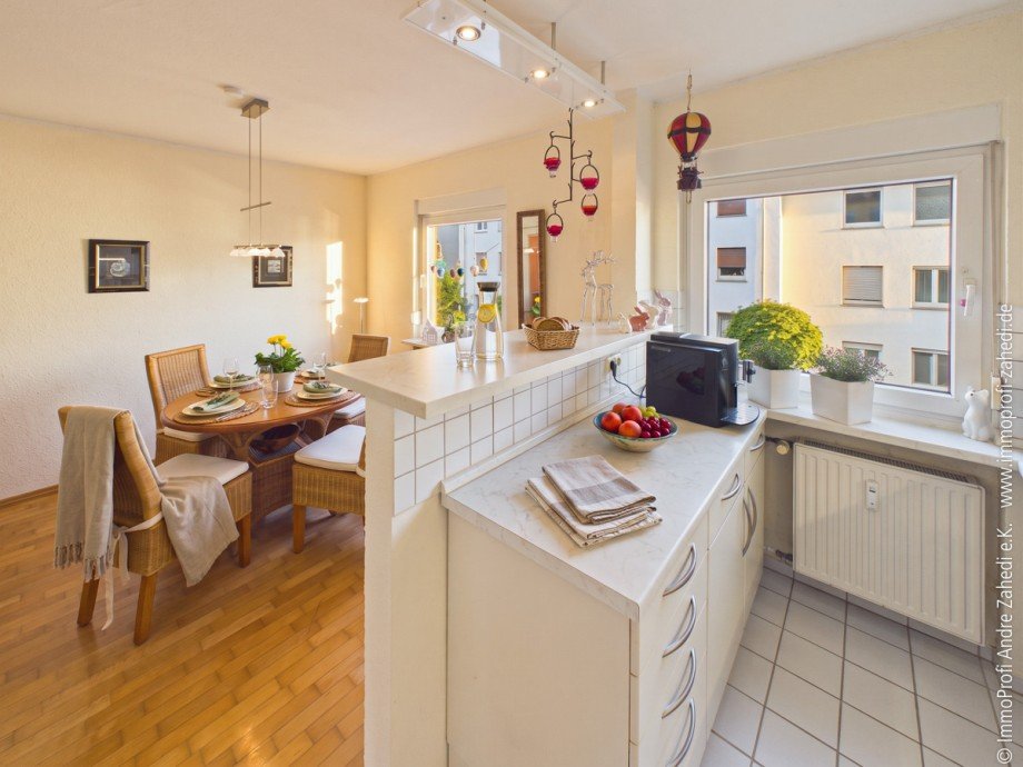 K�che + Esszimmer Etagenwohnung Darmstadt