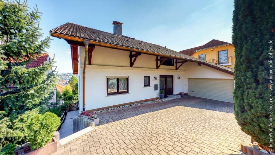 Au�enstellpl�tze und Garage Einfamilienhaus Gro�-Bieberau