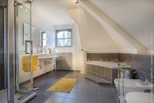 Bad en Suit Freistehendes Landhaus in Sylter Reethaus Stil+VERKAUFT+