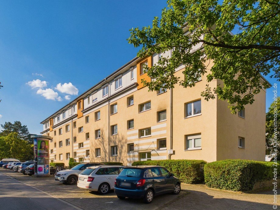 Strassenansicht Dachgeschosswohnung Darmstadt