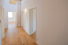 Flur im DG Neubau-Maisonette-Dachgescho�-Mietwohnung in Darmstadt +VERMIETET+