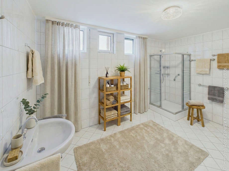 Badezimmer im Souterrain Maisonettewohnung M�hltal