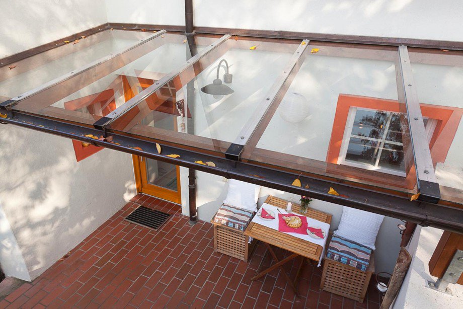 Blick auf Terrasse Einfamilienhaus Zwingenberg