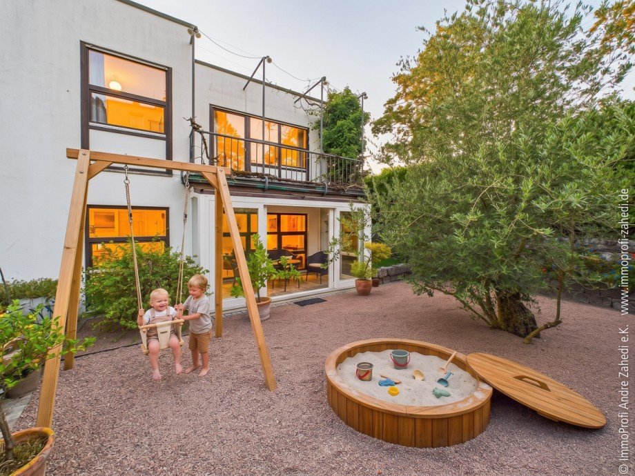 Terrasse vor Wintergarten Einfamilienhaus M�hltal