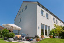 Ansicht vom Garten Familienfreundliches Reihenendhaus in Pfungstadt +VERKAUFT+