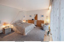 Schlafzimmer Freistehendes Einfamilienhaus mit 3 Garagen in Pfungstadt/Hahn