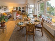 Wohn- und Esszimmer Charmante Dachgeschosswohnung nahe Darmstadt-Komponistenviertel +RESERVIERT+