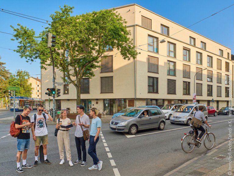 Hausansicht Darmstadt Karlstrasse 57 Darmstadt Etagenwohnung Modernes City-Appartement f�r Studenten/Pendler
