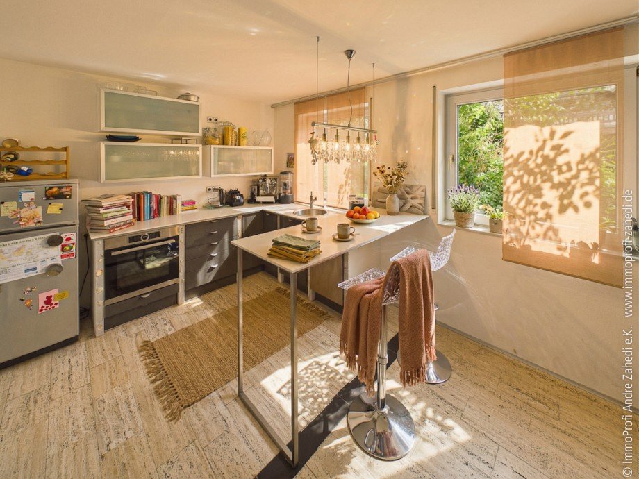 K�che inkl. EBK Doppelhaush�lfte Ro�dorf