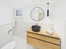 G�ste WC + Duschbad im UG Doppelhaush�lfte mit Wow-Effekt: M�hltal-Trautheim +RESERVIERT+
