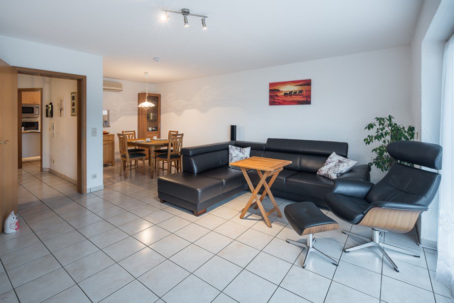 Wohn- und Esszimmer Reihenmittelhaus Riedstadt-Erfelden