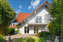 Blick vom Garten Doppelhaush�lfte mit sep. Einliegerwhg. in Dieburg +VERKAUFT+