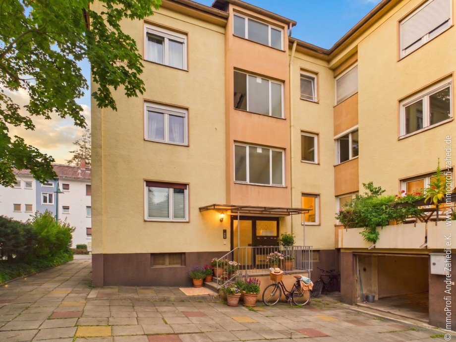 EIngang im Hof Etagenwohnung Darmstadt