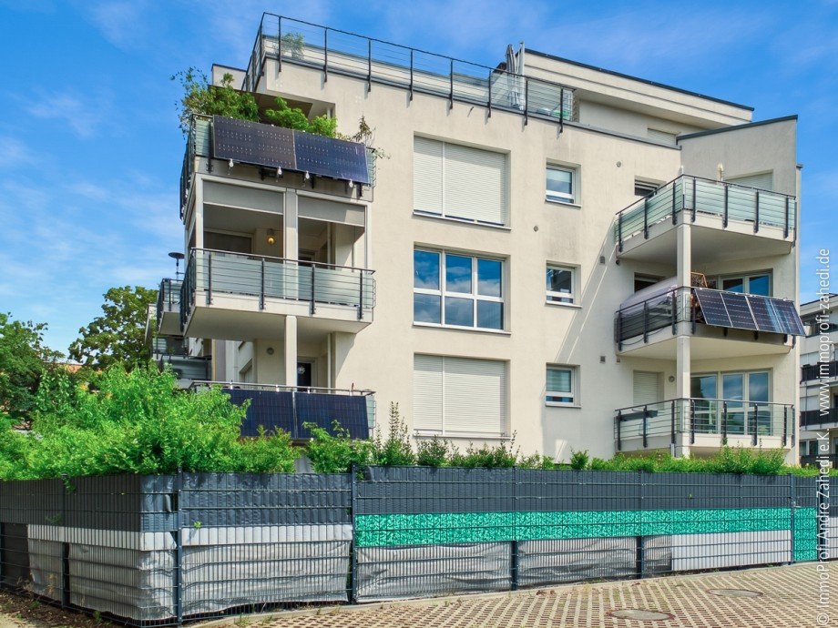 Blick von Strasse Etagenwohnung Frankfurt am Main