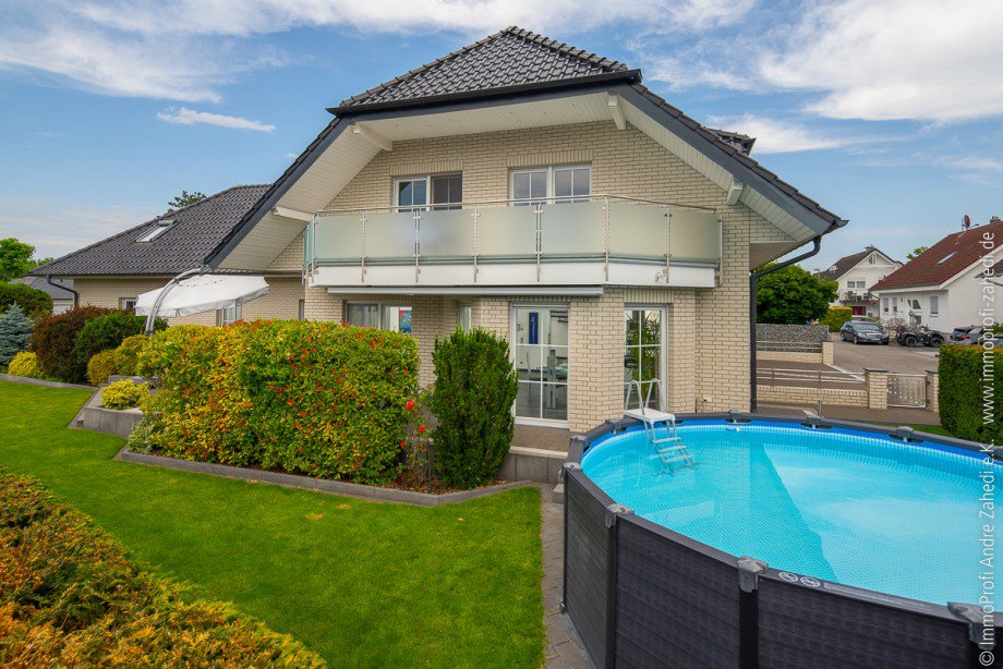 Blick vom Garten Einfamilienhaus Gernsheim