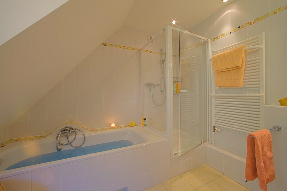 Badezimmer Bild II Einfamilienhaus Gro�-Umstadt