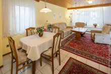 Wohn- und Esszimmer Reihenendhaus mit Garage in Weiterstadt +VERKAUFT+