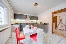 Gro�e Wohnk�che Ehemalige Hofreite f�r 2-3 Generationen in Erzhausen +VERKAUFT+