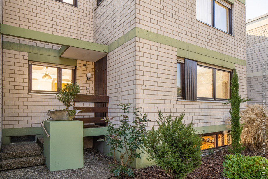 Blick Eingang Einfamilienhaus Darmstadt / Kranichstein