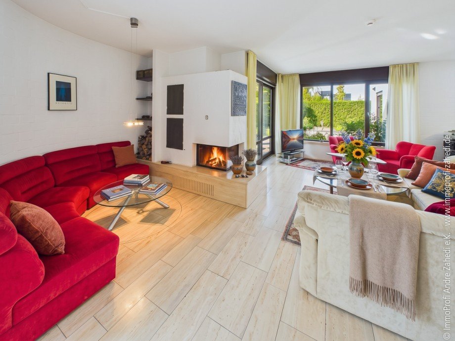 Wohnzimmer mit Kamin Einfamilienhaus M�hltal
