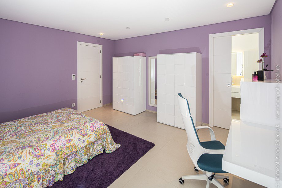 Kinderzimmer mit Duschbad Einfamilienhaus Gro�-Zimmern