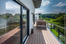 Dachterrasse mit Fernblick Exklusive Doppelhaush�lfte mit Garage in M�hltal +VERKAUFT+