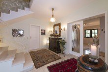 Diele im EG Freistehendes Einfamilienhaus mit ELW in M�hltal +VERKAUFT+