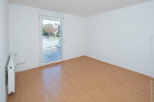 Zimmer im OG mit Dachterrasse Freistehendes 2-FH mit Anbau in M�hltal-Traisa +VERKAUFT+