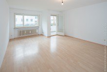 Wohnzimmer 3-Zimmer-ETW mit Loggia in Darmstadt-Eberstadt +VERKAUFT+