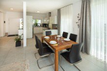 Essen + K�che Exklusive Doppelhaush�lfte mit Garage in M�hltal +VERKAUFT+