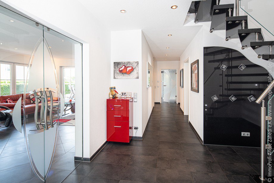 Blick vom Hauseingang Einfamilienhaus Gernsheim