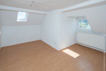 Zimmer im DG Freistehendes 2-FH mit Anbau in M�hltal-Traisa +VERKAUFT+