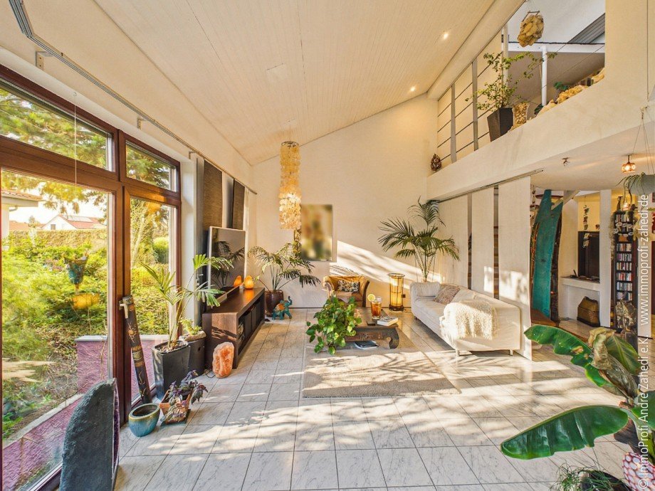 Wohnzimmer + Galerie Doppelhaush�lfte Ro�dorf