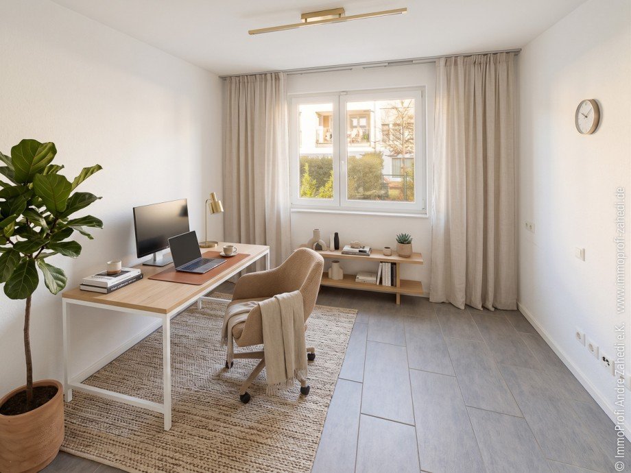 Homeoffice Reiheneckhaus Darmstadt-Edelsteinviertel