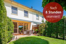 Gartenansicht Einfamilien-Reihenhaus mit Sonnengarten +VERKAUFT+