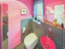 G�ste-WC Exklusive Doppelhaush�lfte mit Traumgarten - Weiterstadt-Braunshardt +VERKAUFT+