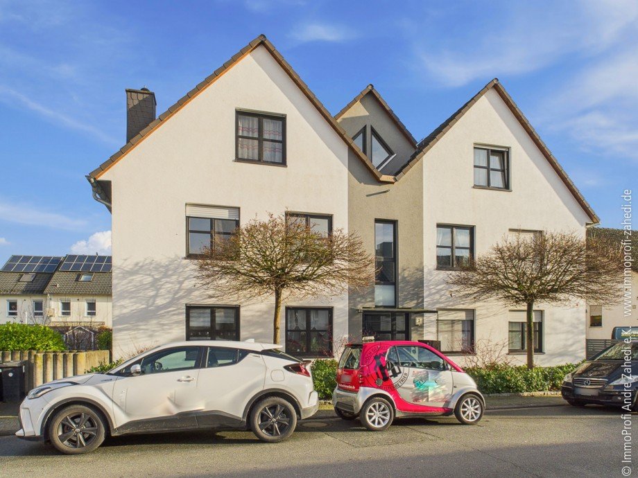 Hausansicht Etagenwohnung Weiterstadt / Schneppenhausen