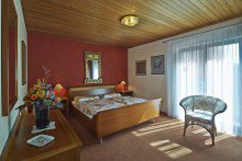 Schlafzimmer EG Freistehendes Einfamilienhaus mit ELW in M�nster +VERKAUFT+