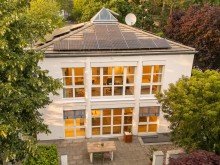 Freistehendes Einfamilienhaus in Darmstadt-Eberstadt Freistehendes Einfamilienhaus in Darmstadt-Eberstadt +RESERVIERT