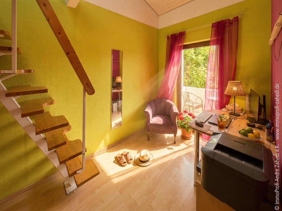 Zimmer mit Schlafgalerie Doppelhaush�lfte Ro�dorf