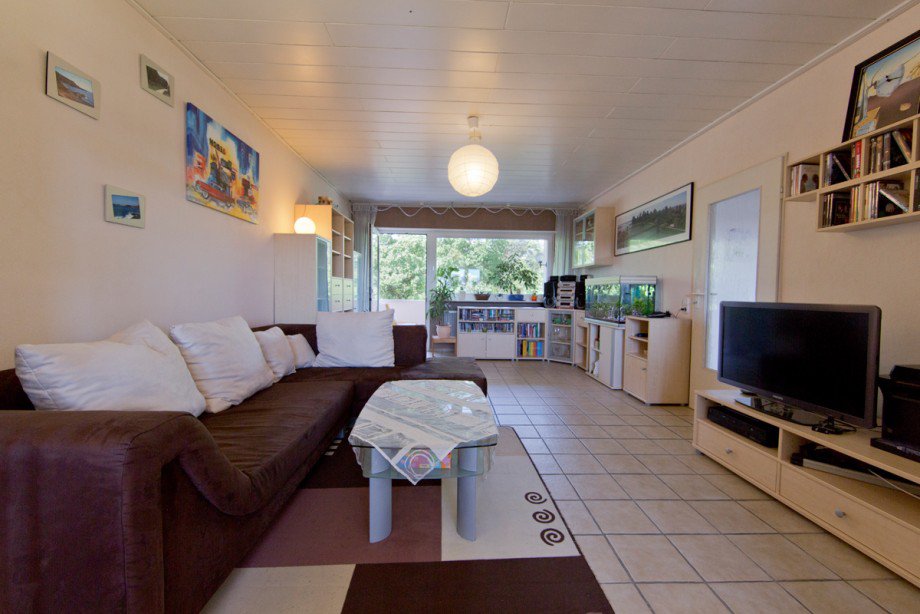 Wohnzimmer mit Loggia Dachgeschosswohnung Lorsch