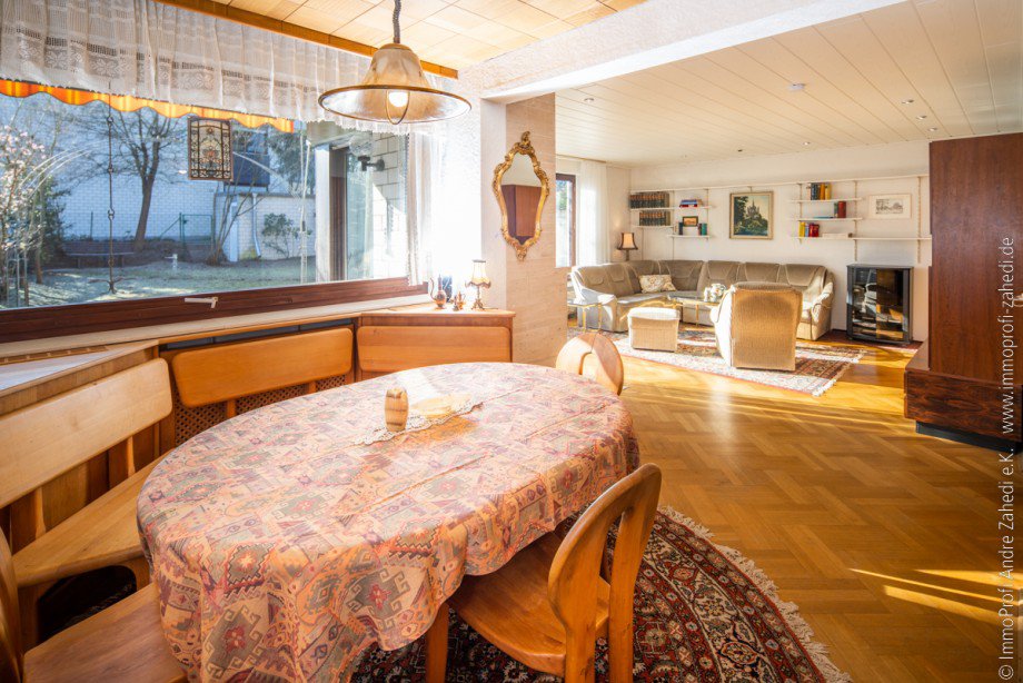 Blick vom Esszimmer Einfamilienhaus Darmstadt / Kranichstein