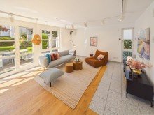Wohnzimmer Freistehendes Einfamilienhaus in Darmstadt-Eberstadt +RESERVIERT