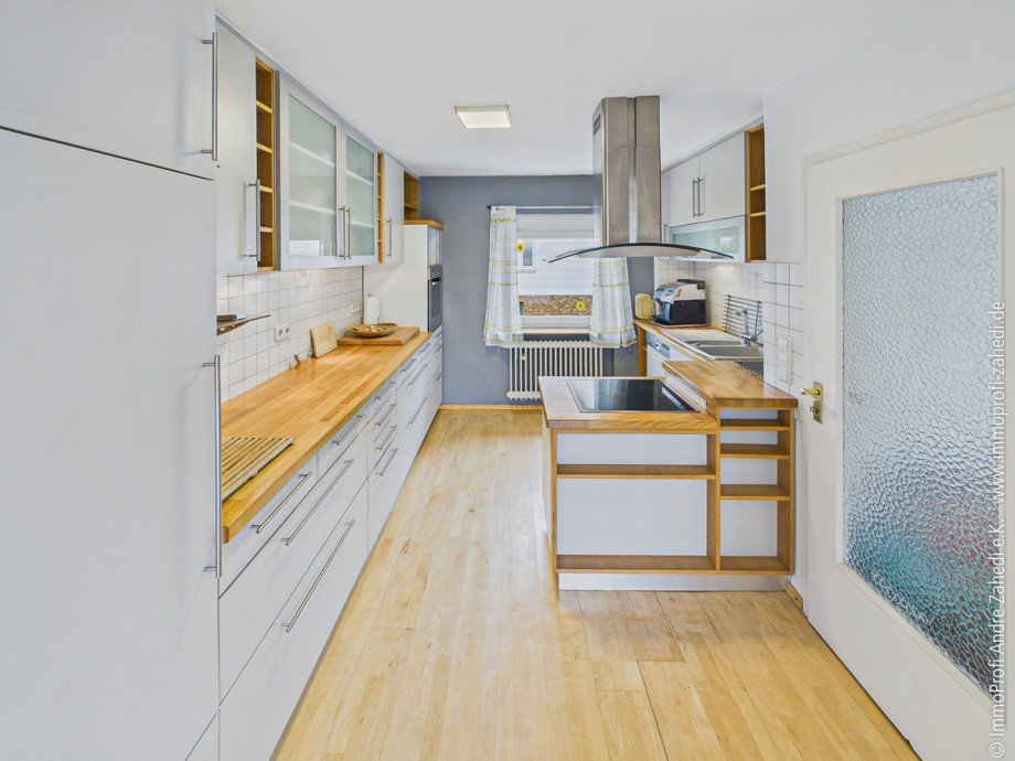 offene K�che Einfamilienhaus M�hltal / Nieder-Ramstadt