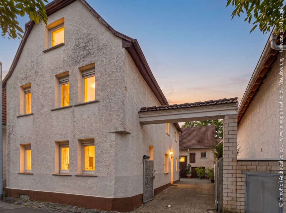 Hausansicht Strasse Zweifamilienhaus Darmstadt / Eberstadt