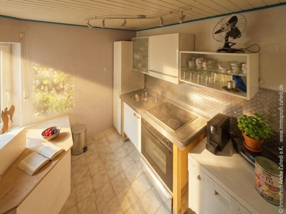 K�che im UG Doppelhaush�lfte Ro�dorf