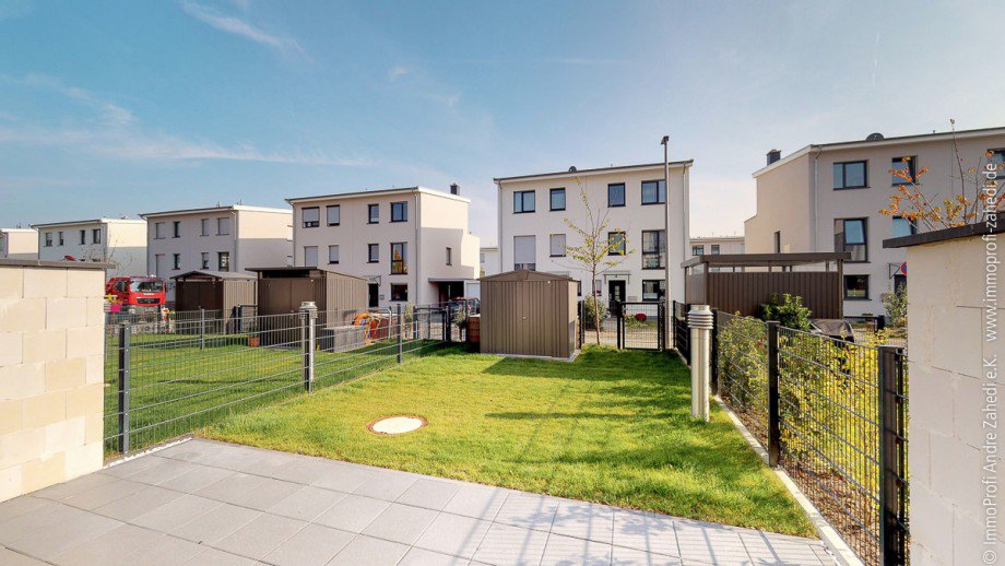 Blick in den Garten Reihenmittelhaus Hattersheim