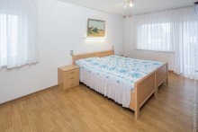 Schlafzimmer im 1.OG Reihenendhaus mit Garage in Weiterstadt +VERKAUFT+